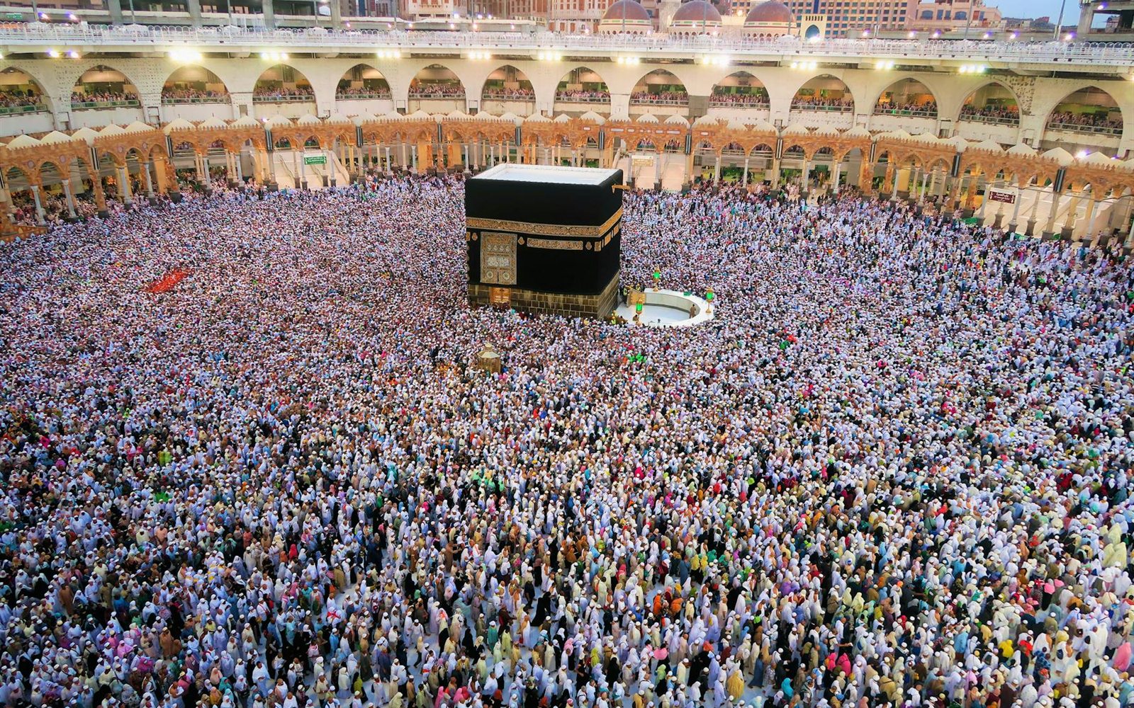 Suasana jamaah umroh di Masjidil Haram